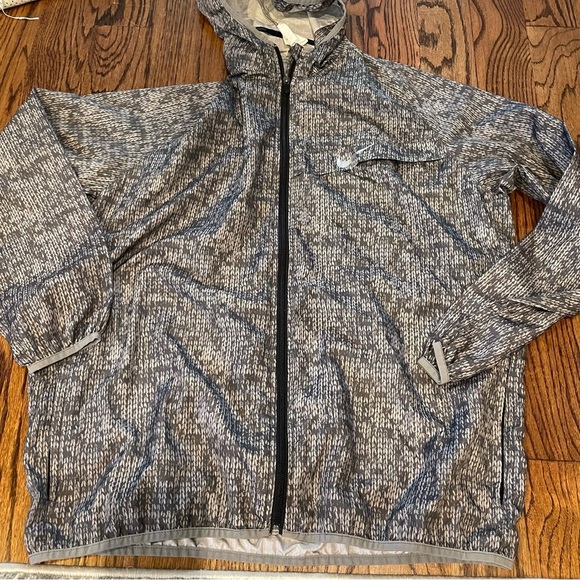 Nike Other - Nike Running Gray Jacket Knit Pattern Lightweight